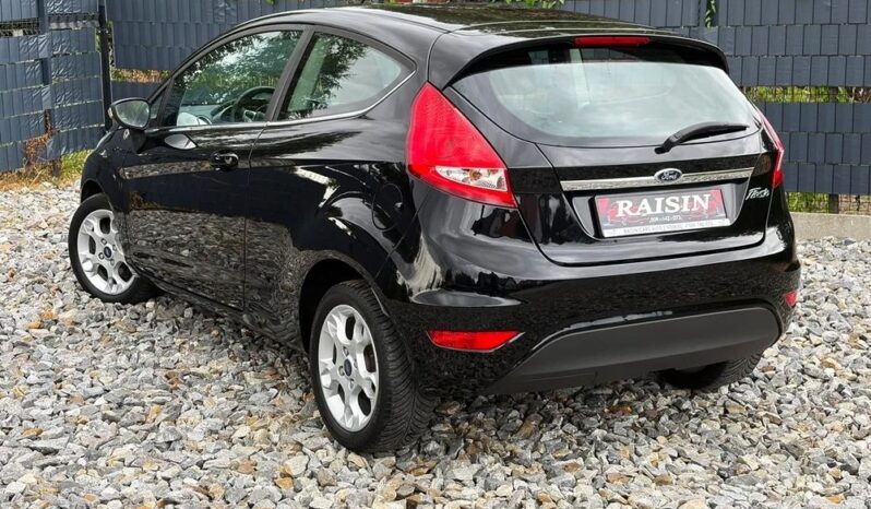 Ford Fiesta | FWD (przód) | Manualna | 82 KM | Czarny full