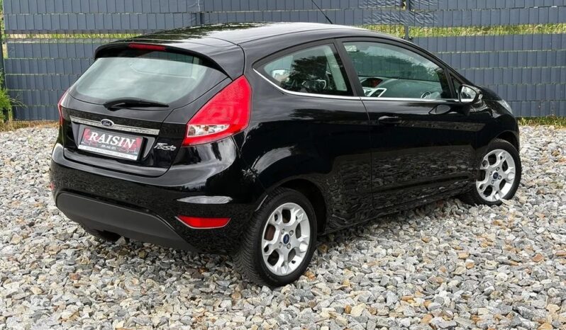 Ford Fiesta | FWD (przód) | Manualna | 82 KM | Czarny full
