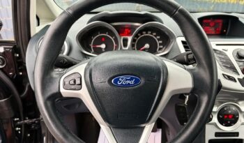 Ford Fiesta | FWD (przód) | Manualna | 82 KM | Czarny full