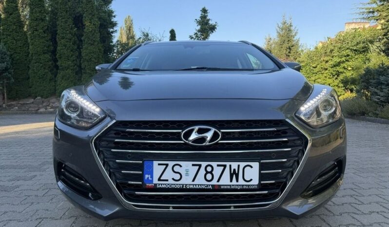 Hyundai i40 | FWD (przód) | Automatyczna | 141 KM | Szary full