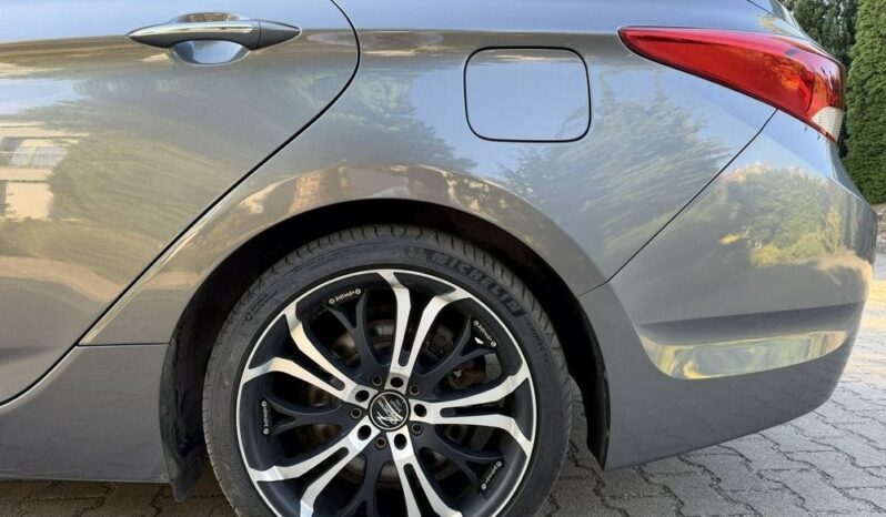 Hyundai i40 | FWD (przód) | Automatyczna | 141 KM | Szary full