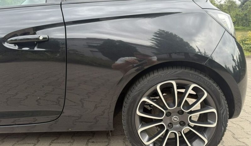 Opel Adam | FWD (przód) | Manualna | 70 KM | Czarny full