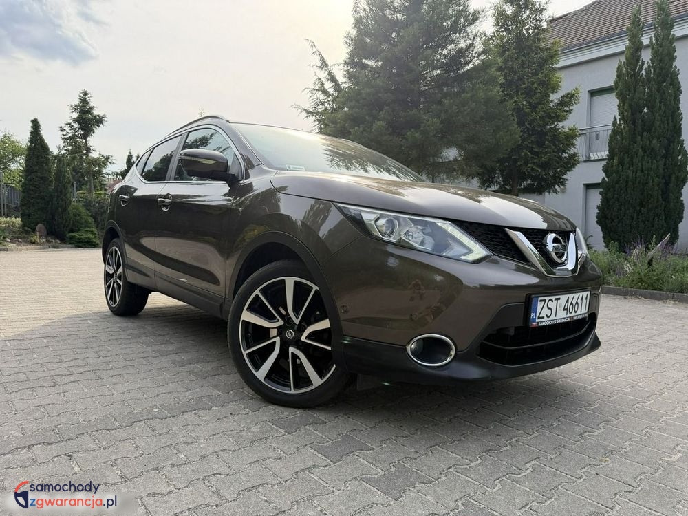 Nissan Qashqai | Fwd (Przód) | Manualna | 163 Km | Brązowy