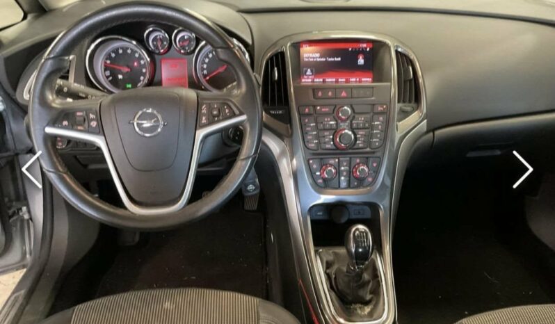 Opel Astra | FWD (przód) | Manualna | 140 KM | Szary full