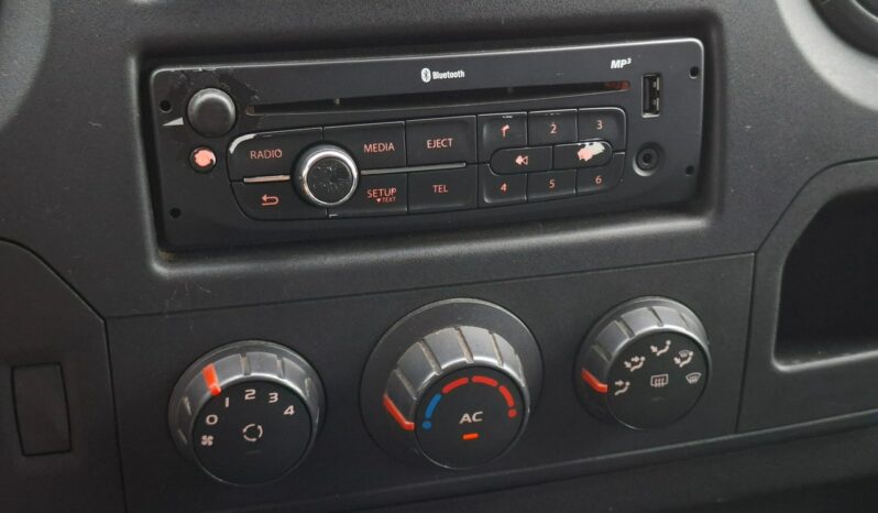 Renault Master | FWD (przód) | Manualna | 145 KM | Biały full