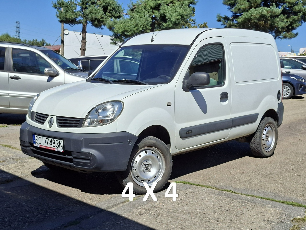 Renault Kangoo | 4×4 (Stały) | Manualna | 95 Km | Biały
