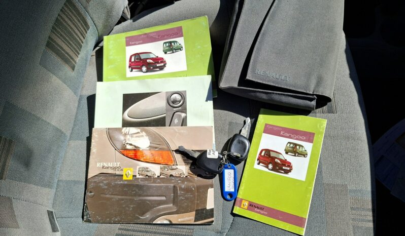 Renault Kangoo | 4×4 (stały) | Manualna | 95 KM | Biały full