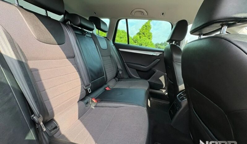 Skoda Octavia | FWD (przód) | Automatyczna | 110 KM | Szary full