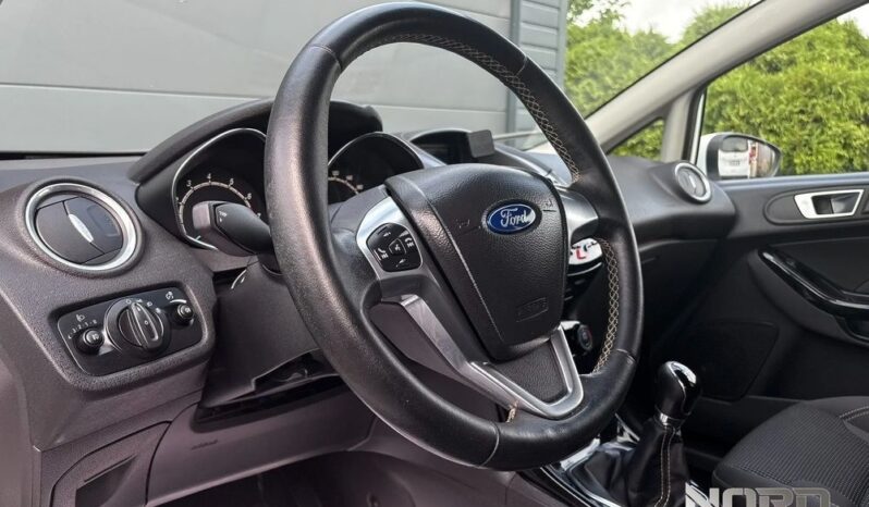 Ford Fiesta | FWD (przód) | Manualna | 101 KM | Biały full