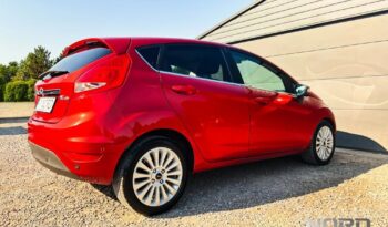 Ford Fiesta | FWD (przód) | Manualna | 82 KM | Czerwony full