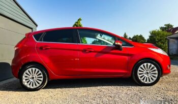 Ford Fiesta | FWD (przód) | Manualna | 82 KM | Czerwony full