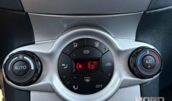 Ford Fiesta | FWD (przód) | Manualna | 82 KM | Czerwony full