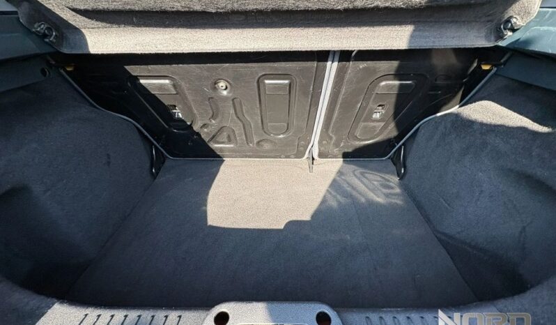 Ford Fiesta | FWD (przód) | Manualna | 82 KM | Czerwony full