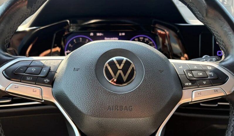 Volkswagen Golf | FWD (przód) | Manualna | 130 KM | Granatowy full