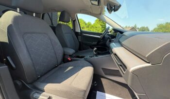 Volkswagen Golf | FWD (przód) | Manualna | 130 KM | Granatowy full