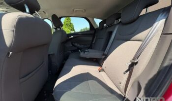 Ford Focus | FWD (przód) | Manualna | 125 KM | Czerwony full