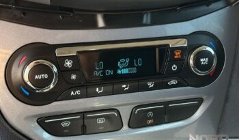 Ford Focus | FWD (przód) | Manualna | 125 KM | Czerwony full
