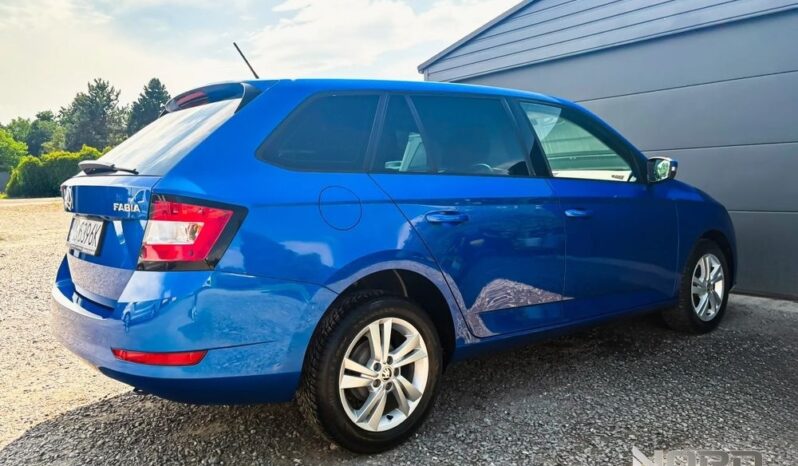 Skoda Fabia | FWD (przód) | Manualna | 95 KM | Niebieski full