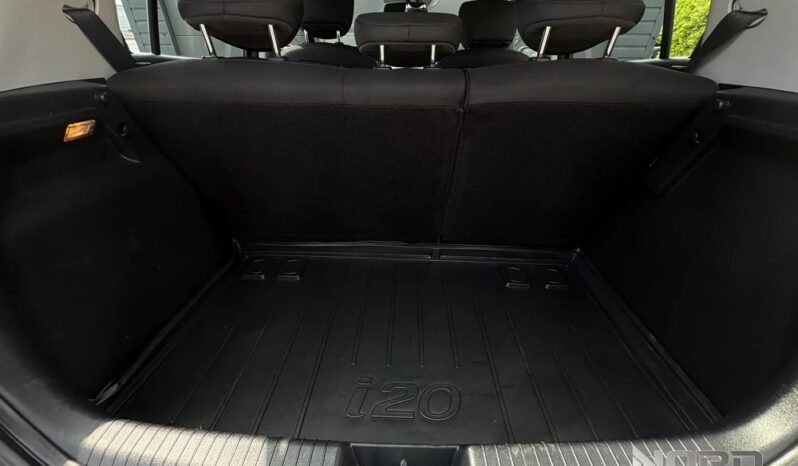Hyundai i20 | FWD (przód) | Manualna | 86 KM | Szary full