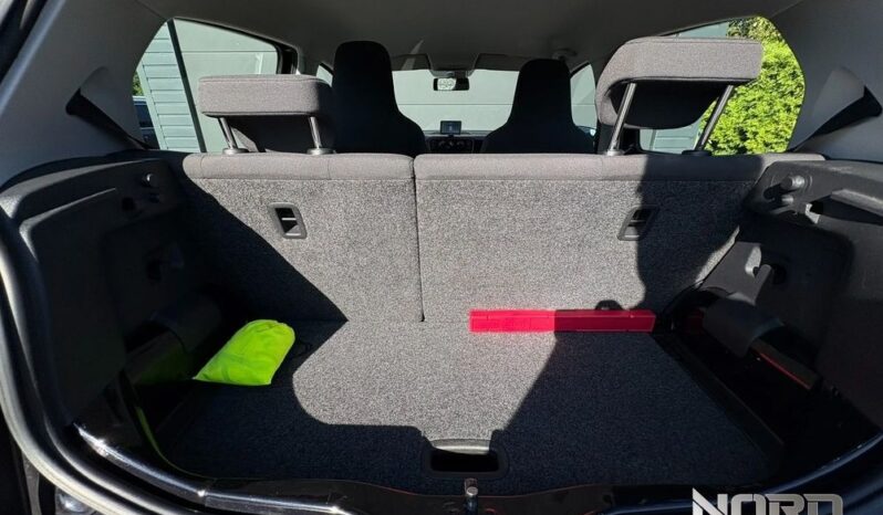 Volkswagen up! | FWD (przód) | Manualna | 60 KM | Czarny full