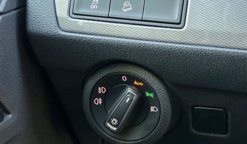 Volkswagen Multivan | 4×4 (stały) | Automatyczna | 199 KM | Granatowy full