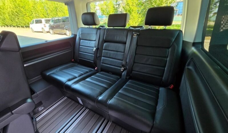 Volkswagen Multivan | 4×4 (stały) | Automatyczna | 199 KM | Granatowy full