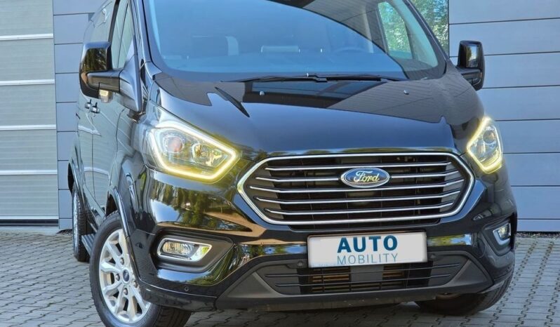 Ford Tourneo Custom | Fwd (Przód) | Automatyczna | 130 Km | Czarny