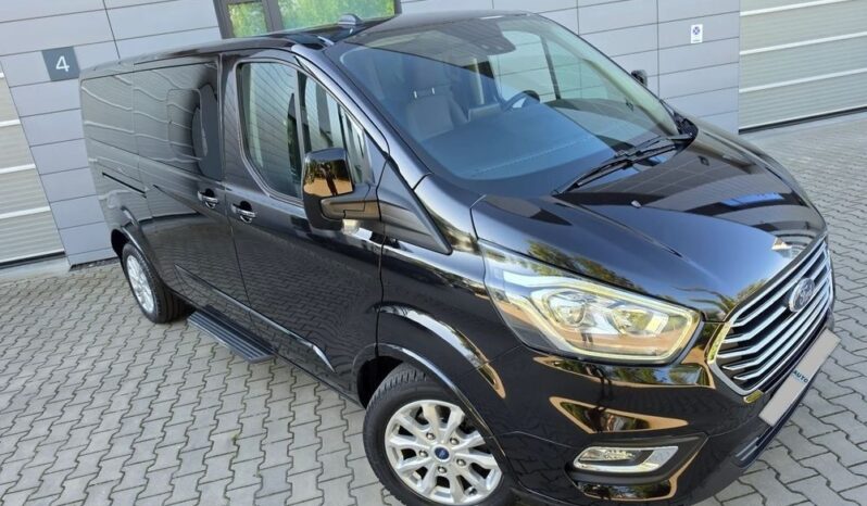 Ford Tourneo Custom | FWD (przód) | Automatyczna | 130 KM | Czarny full