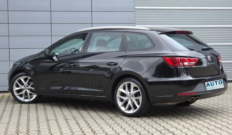 Seat Leon | FWD (przód) | Automatyczna | 184 KM | Czarny full