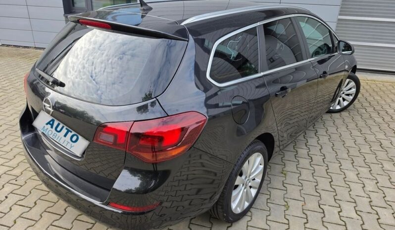Opel Astra | FWD (przód) | Manualna | 140 KM | Czarny full