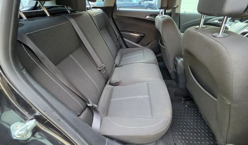 Opel Astra | FWD (przód) | Manualna | 140 KM | Czarny full