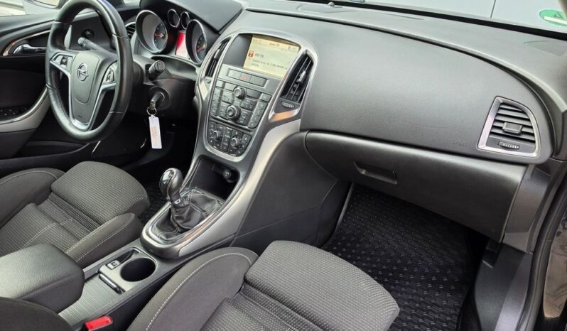 Opel Astra | FWD (przód) | Manualna | 140 KM | Czarny full