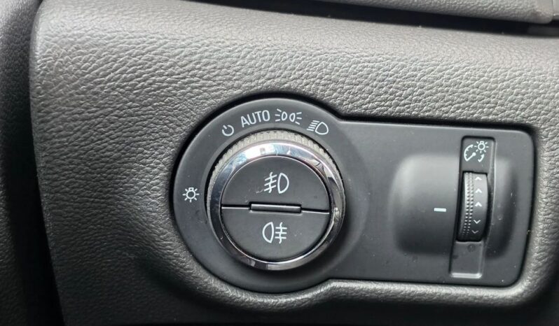 Opel Astra | FWD (przód) | Manualna | 140 KM | Czarny full