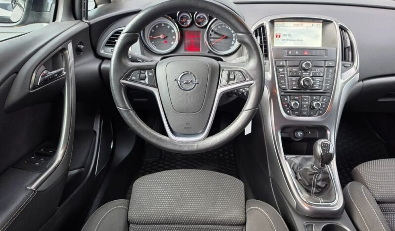 Opel Astra | FWD (przód) | Manualna | 140 KM | Czarny full