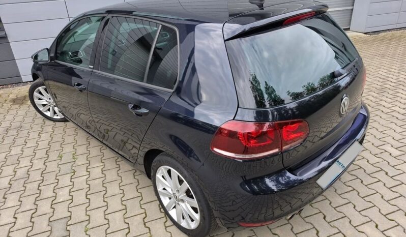 Volkswagen Golf | FWD (przód) | Automatyczna | 122 KM | Czarny full