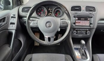 Volkswagen Golf | FWD (przód) | Automatyczna | 122 KM | Czarny full