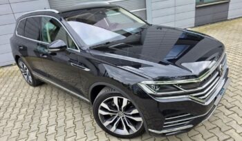 Volkswagen Touareg | 4×4 (stały) | Automatyczna | 286 KM | Czarny full