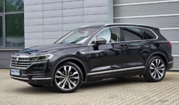 Volkswagen Touareg | 4×4 (stały) | Automatyczna | 286 KM | Czarny full