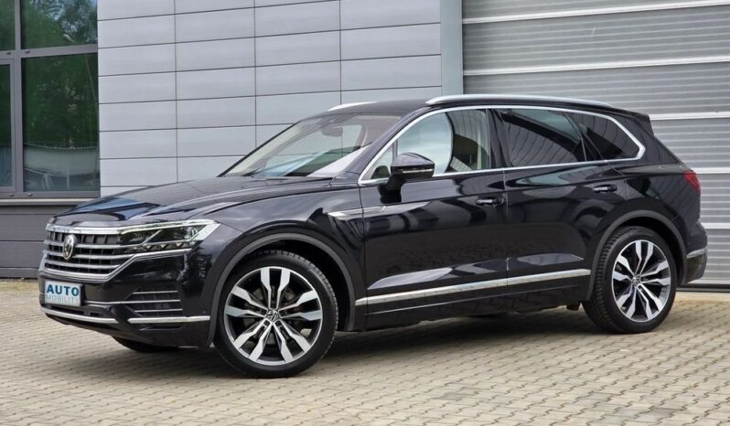 Volkswagen Touareg | 4×4 (stały) | Automatyczna | 286 KM | Czarny full
