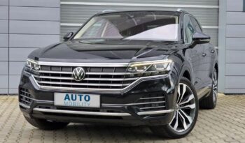 Volkswagen Touareg | 4×4 (stały) | Automatyczna | 286 KM | Czarny full