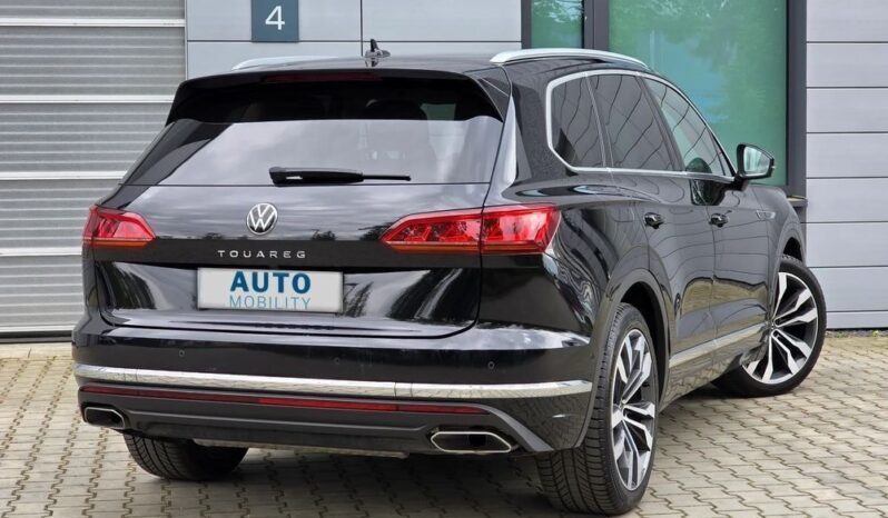 Volkswagen Touareg | 4×4 (stały) | Automatyczna | 286 KM | Czarny full