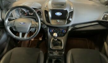 Ford Kuga | FWD (przód) | Manualna | 150 KM | Czarny full
