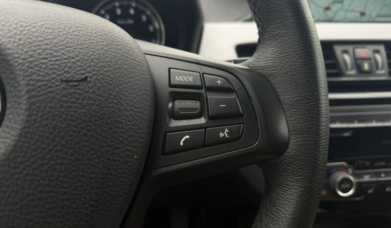 BMW X1 | FWD (przód) | Automatyczna | 140 KM | Biały full