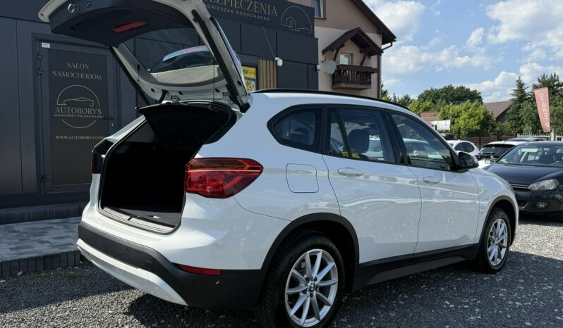 BMW X1 | FWD (przód) | Automatyczna | 140 KM | Biały full