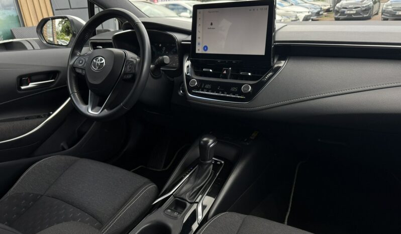 Toyota Corolla | FWD (przód) | Automatyczna | 140 KM | Biały full