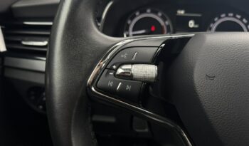 Skoda Scala | FWD (przód) | Manualna | 110 KM | Srebrny full