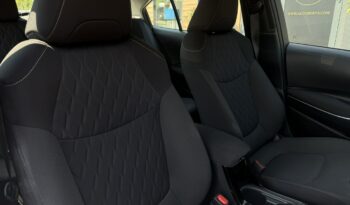 Toyota Corolla | FWD (przód) | Manualna | 125 KM | Srebrny full
