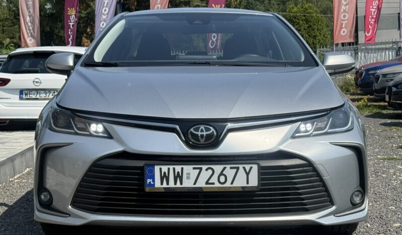 Toyota Corolla | FWD (przód) | Manualna | 125 KM | Srebrny full