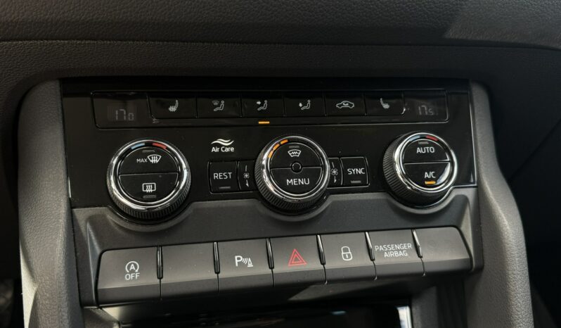 Skoda Kodiaq | FWD (przód) | Automatyczna | 150 KM | Niebieski full