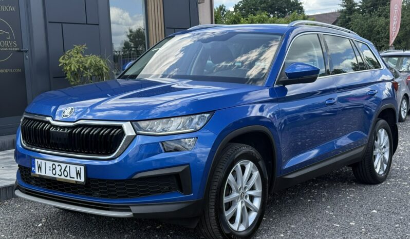 Skoda Kodiaq | FWD (przód) | Automatyczna | 150 KM | Niebieski full